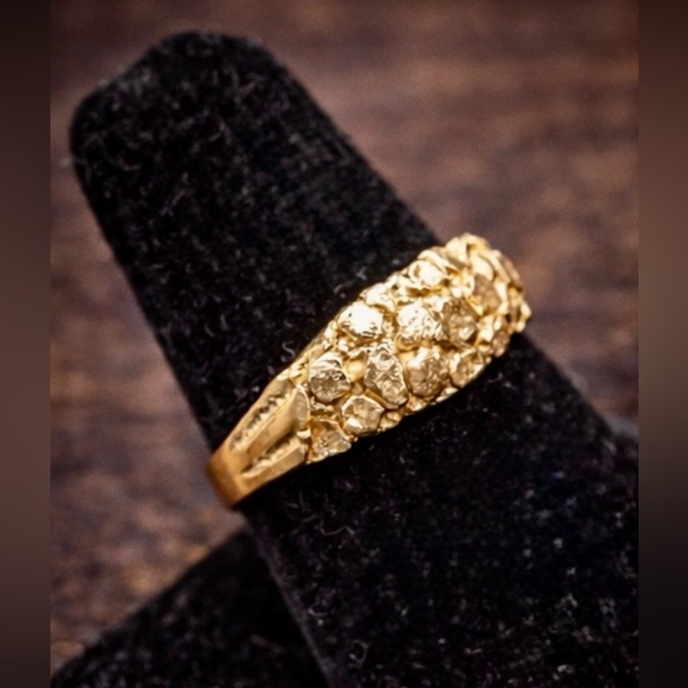 Vintage 10K Solid Gold Nugget Cluster Pinky Ring Size 6.25 Statement Band - Picture 2 of 4
